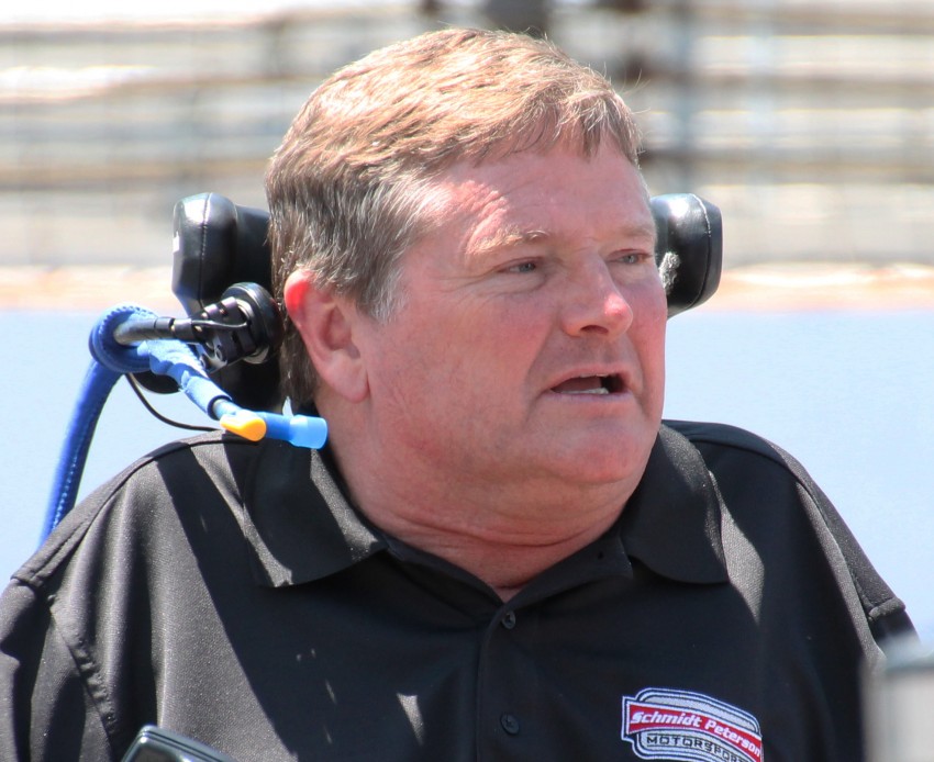 January 6: Serious accident for Sam Schmidt in the IRL series in Florida in 2000