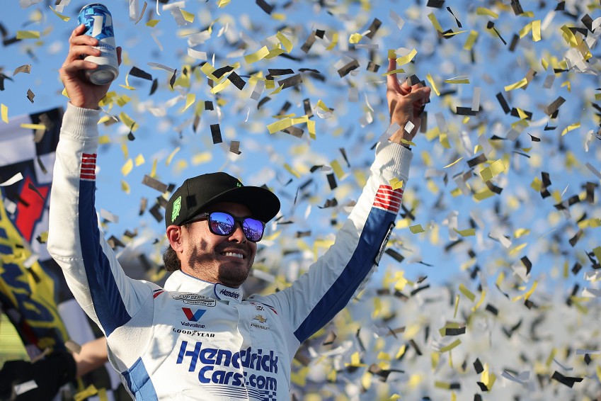 Kyle Larson triomphe en NASCAR Cup à Talladega dans une finale ...