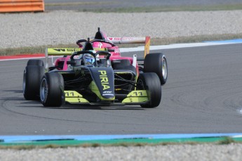W Series à Assen (victoire Megan Gilkes)
