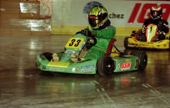 Retour dans le passé - Karting au Centre Molson 2000