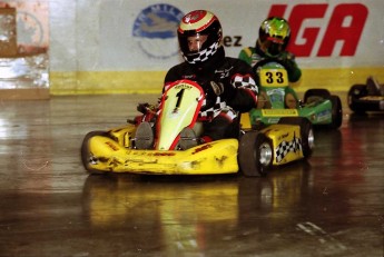 Retour dans le passé - Karting au Centre Molson 2000