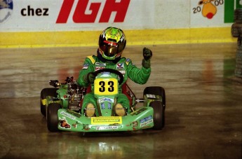 Retour dans le passé - Karting au Centre Molson 2000