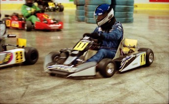 Retour dans le passé - Karting au Centre Molson 2000