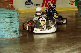 Retour dans le passé - Karting au Centre Molson 2000