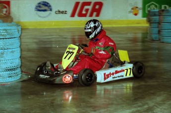 Retour dans le passé - Karting au Centre Molson 2000