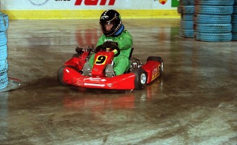 Retour dans le passé - Karting au Centre Molson 2000