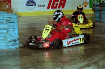 Retour dans le passé - Karting au Centre Molson 2000