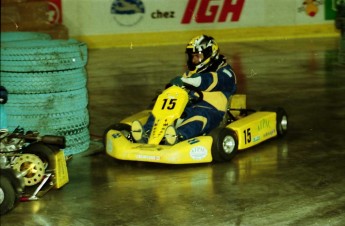 Retour dans le passé - Karting au Centre Molson 2000