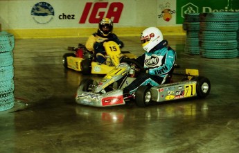 Retour dans le passé - Karting au Centre Molson 2000