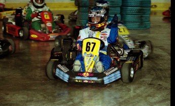 Retour dans le passé - Karting au Centre Molson 2000