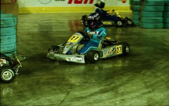 Retour dans le passé - Karting au Centre Molson 2000