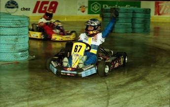 Retour dans le passé - Karting au Centre Molson 2000