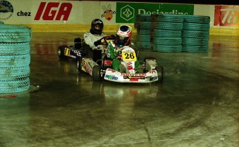 Retour dans le passé - Karting au Centre Molson 2000