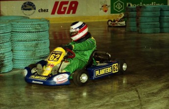 Retour dans le passé - Karting au Centre Molson 2000