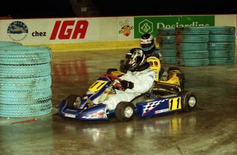 Retour dans le passé - Karting au Centre Molson 2000