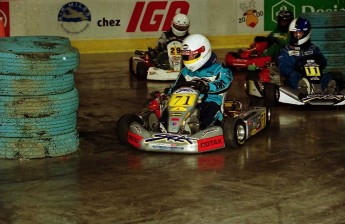 Retour dans le passé - Karting au Centre Molson 2000