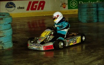 Retour dans le passé - Karting au Centre Molson 2000