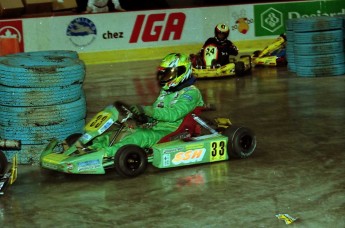 Retour dans le passé - Karting au Centre Molson 2000