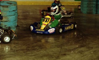 Retour dans le passé - Karting au Centre Molson 2000