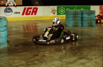 Retour dans le passé - Karting au Centre Molson 2000