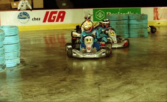 Retour dans le passé - Karting au Centre Molson 2000