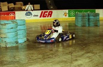 Retour dans le passé - Karting au Centre Molson 2000