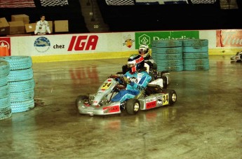 Retour dans le passé - Karting au Centre Molson 2000