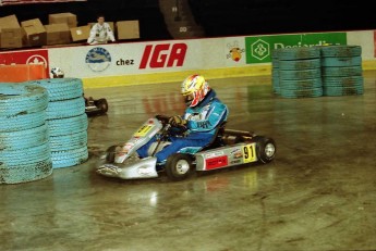 Retour dans le passé - Karting au Centre Molson 2000