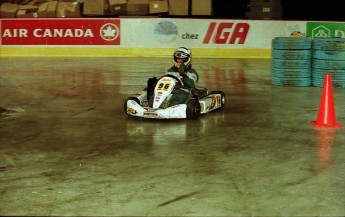 Retour dans le passé - Karting au Centre Molson 2000