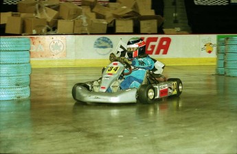 Retour dans le passé - Karting au Centre Molson 2000