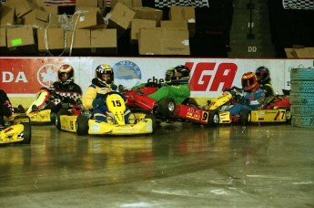 Retour dans le passé - Karting au Centre Molson 2000