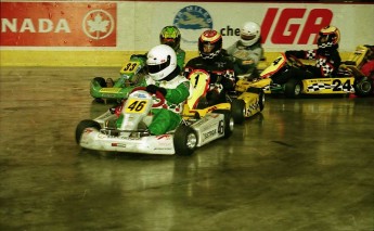 Retour dans le passé - Karting au Centre Molson 2000