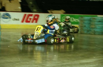 Retour dans le passé - Karting au Centre Molson 2000