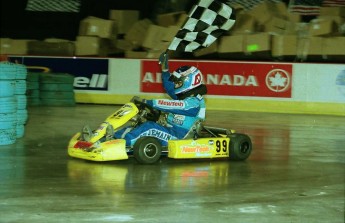 Retour dans le passé - Karting au Centre Molson 2000