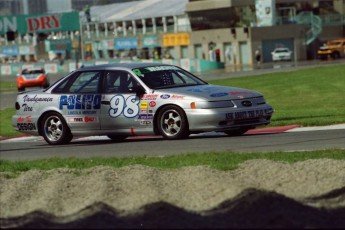 Retour dans le passé - Montréal - Endurosérie - 1995