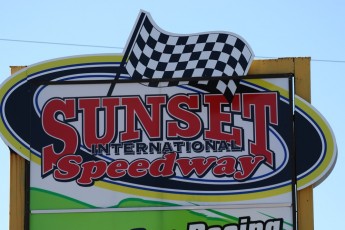 Nascar Pinty's - Sunset Speedway