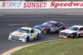 Nascar Pinty's - Sunset Speedway