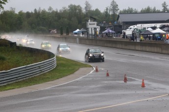 Coupe Nissan Micra à Calabogie