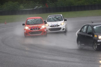 Coupe Nissan Micra à Calabogie