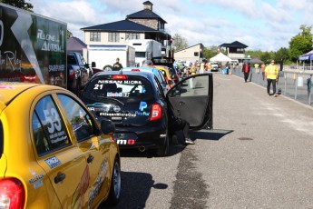 Coupe Nissan Micra à Calabogie