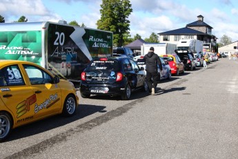 Coupe Nissan Micra à Calabogie