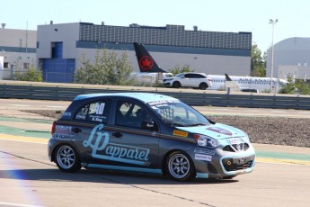 Coupe Nissan Micra à ICAR