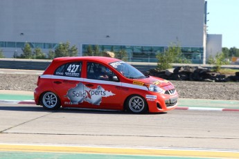 Coupe Nissan Micra à ICAR