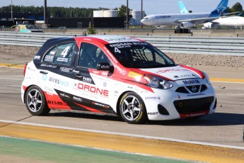 Coupe Nissan Micra à ICAR