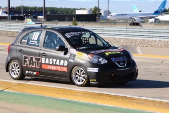 Coupe Nissan Micra à ICAR