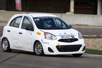 Coupe Nissan Micra à ICAR