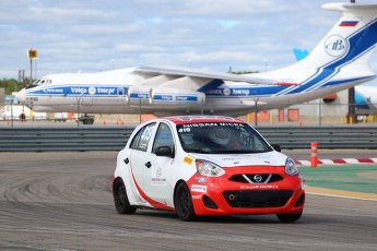 Coupe Nissan Micra à ICAR