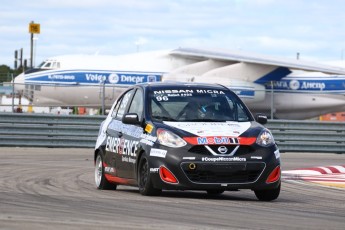 Coupe Nissan Micra à ICAR
