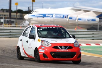 Coupe Nissan Micra à ICAR