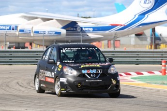 Coupe Nissan Micra à ICAR